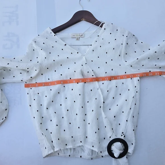 BundleVintage America Red DenimShorts &The Line of Style Polka Dot Wrap Blouse - Picture 7 of 15